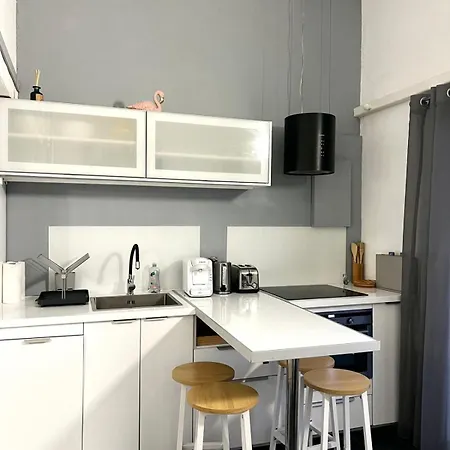 Дом отдыха Bright House With Terrace In Палава-ле-Фло